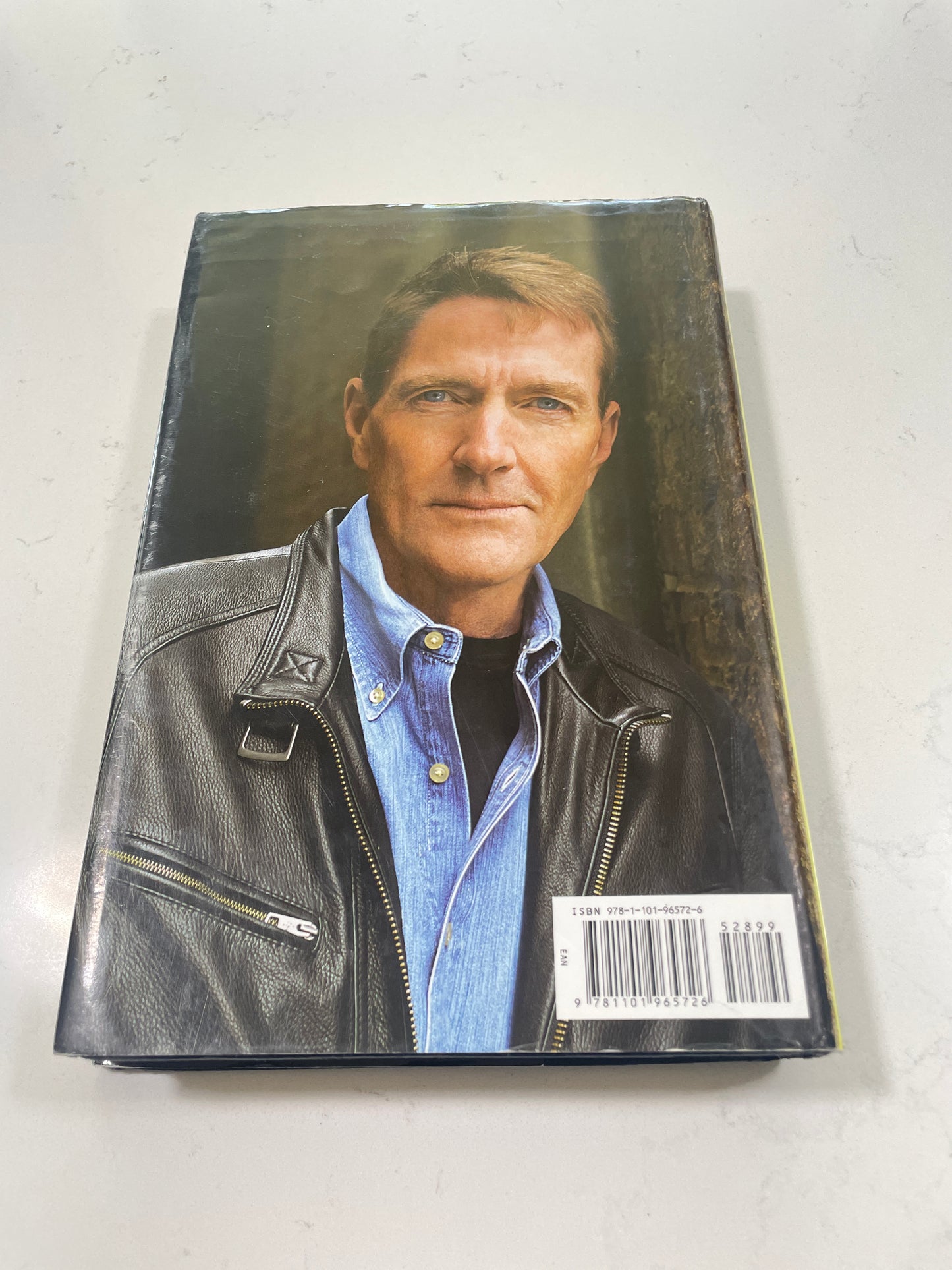 Make Me by Lee Child (secondhand book)