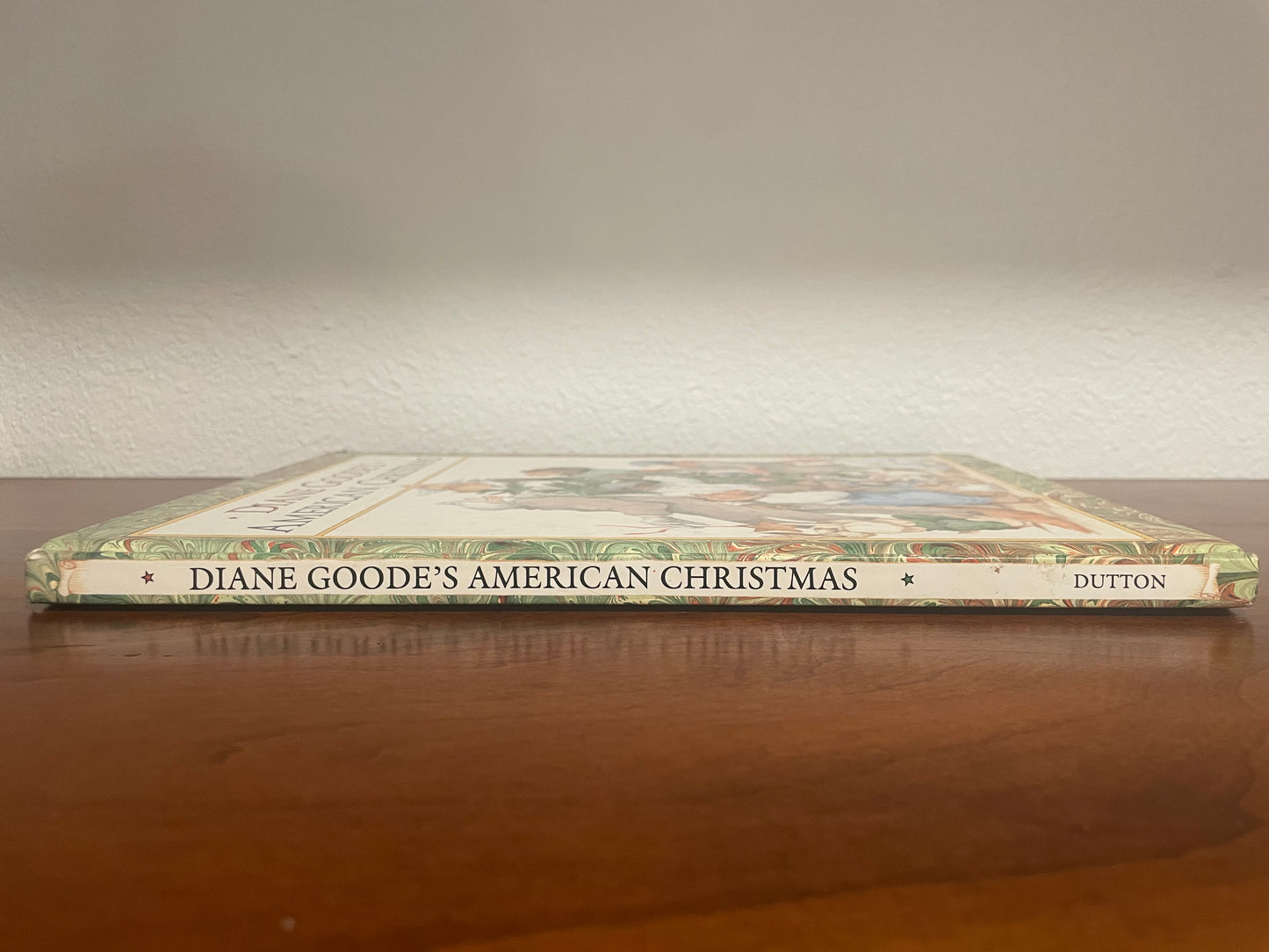 American Christmas (used book)