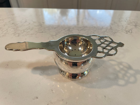 Vintage Silver Loose Leaf Tea Strainer w/Basket