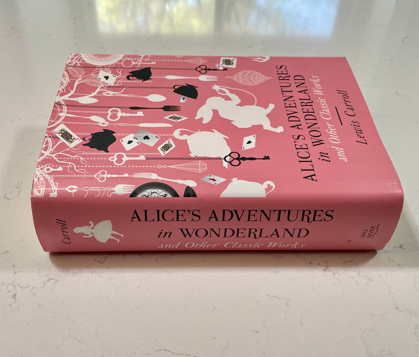 Alice's Adventures in Wonderland and Other Classic Works written by Lewis Carroll