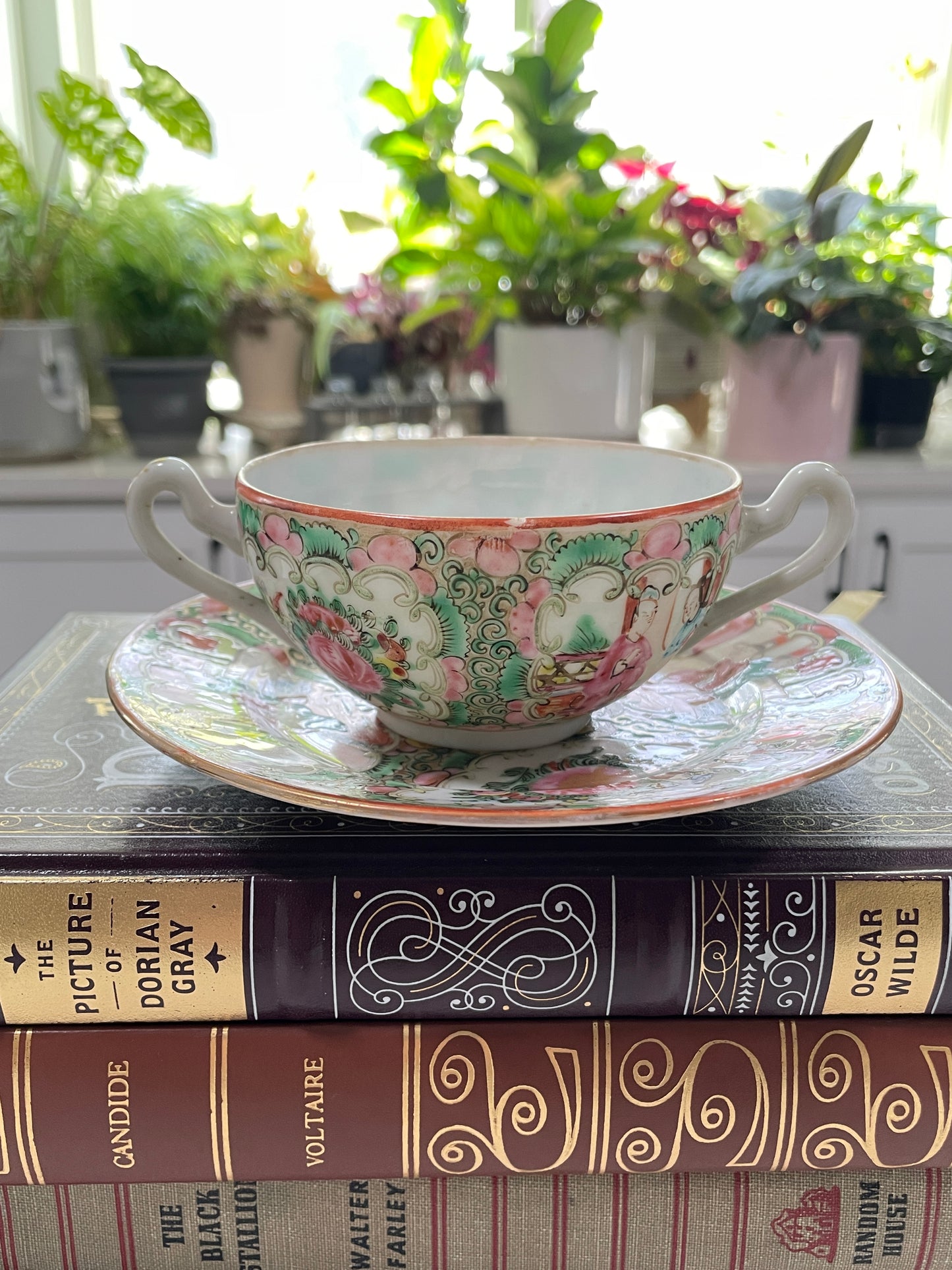 Vintage Chinese Famille Rose Medallion Teacup & Saucer