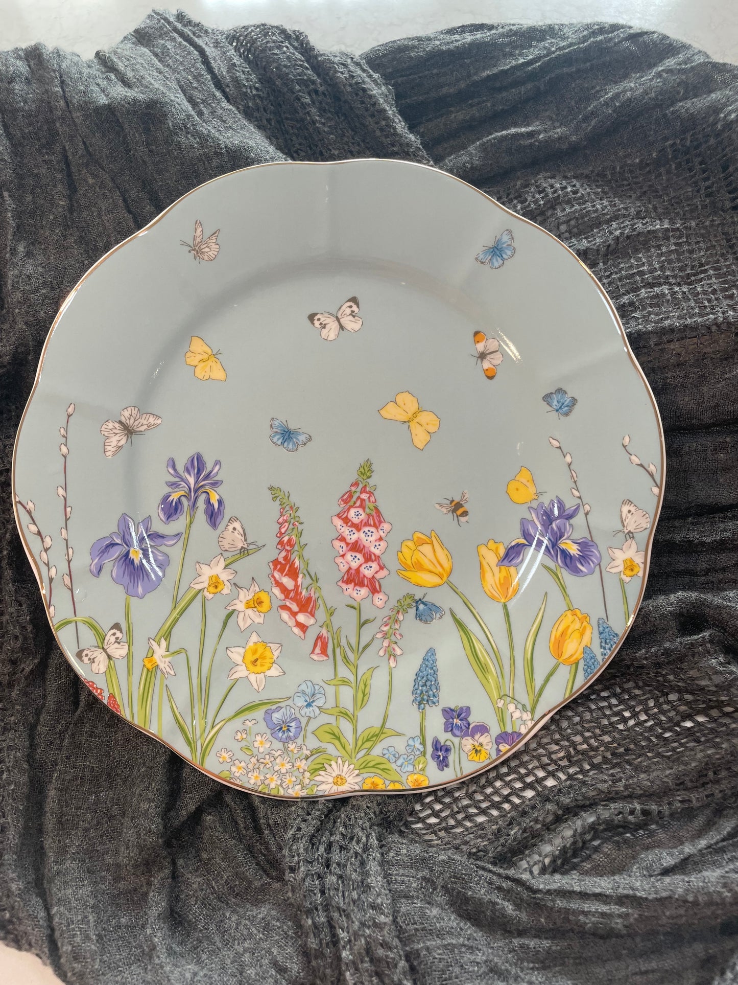 Grace Teaware Plates (new)