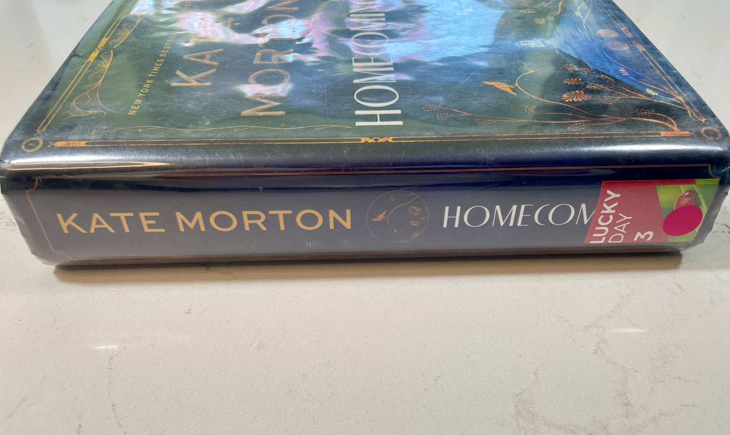 Homecoming written by Kate Morton