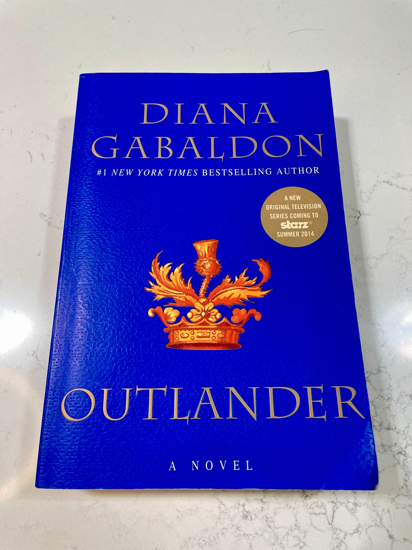 Outlander (Outlander Series) written by Diana Gabaldon