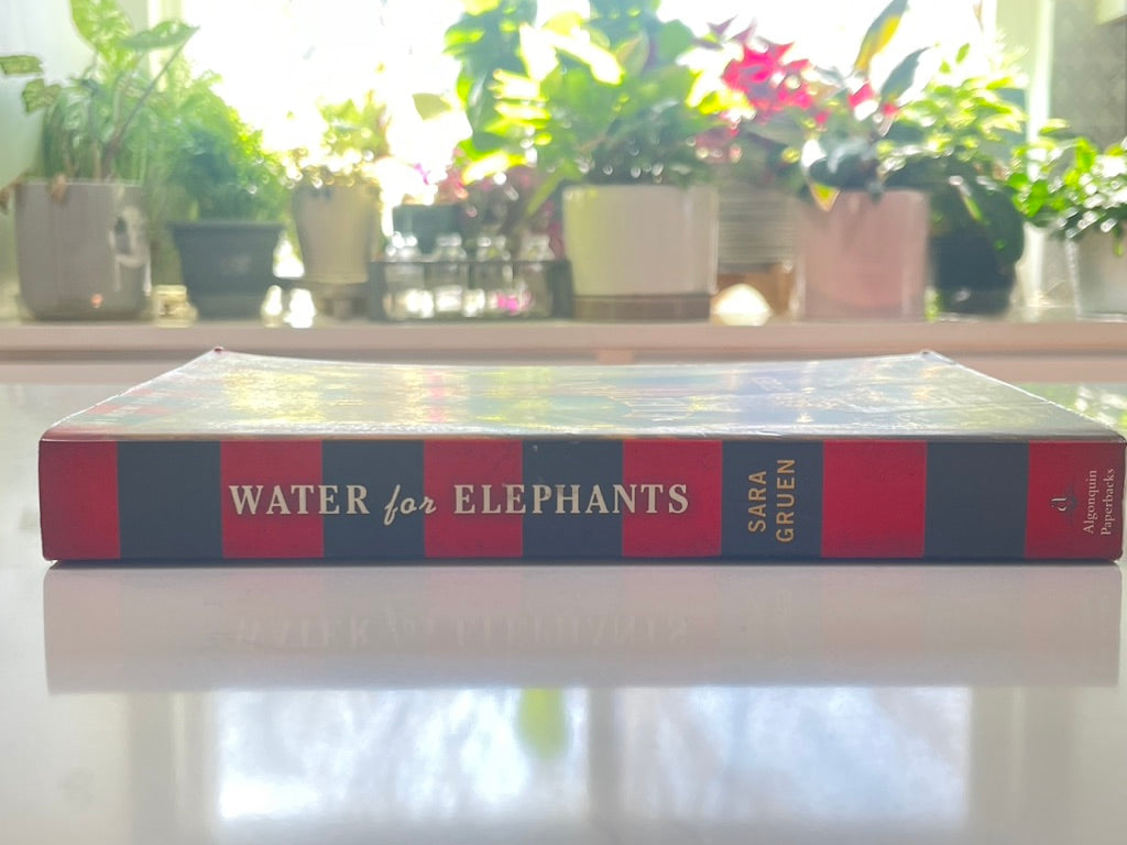 Water for Elephants by Sara Gruen (used book)